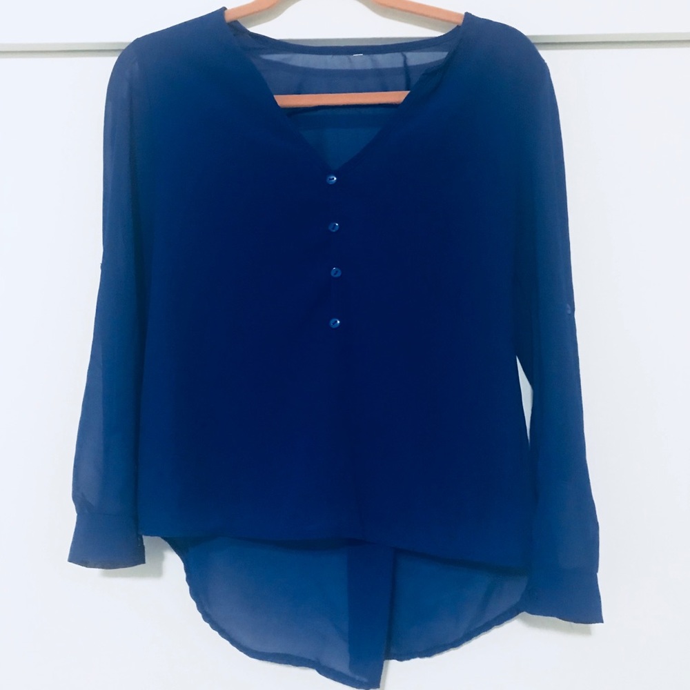 Sheer blue blouse with 3/4 sleeves